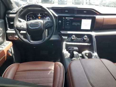 Certified 2024 GMC Sierra 1500 Denali Ultimate AWD/4WD image 14