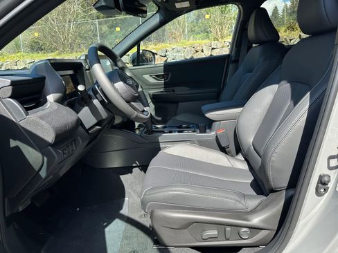 New 2026 Subaru Outback Limited AWD/4WD image 16