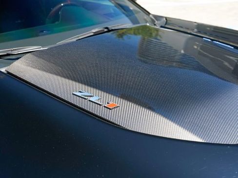 Used 2018 Chevrolet Camaro ZL1 RWD image 39