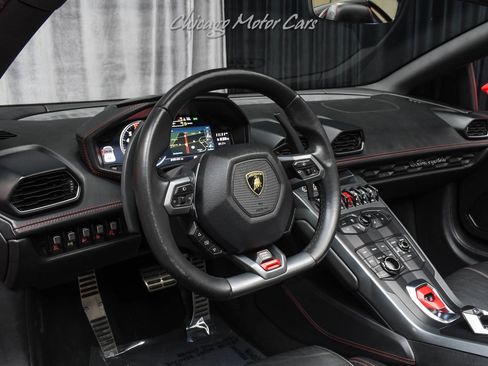 Used 2019 Lamborghini Huracan LP 580-2 image 8