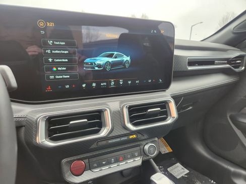 New 2025 Ford Mustang Premium image 27