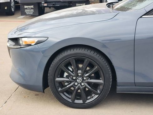 Used 2024 MAZDA MAZDA3 s image 9