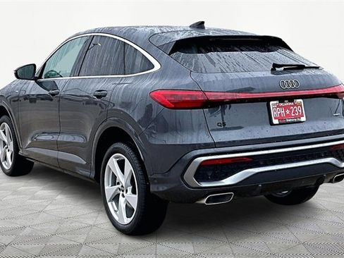 Used 2025 Audi Q5 Premium Plus w/ Premium Plus image 12