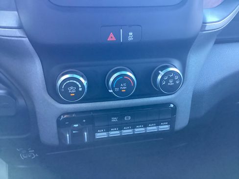 Used 2021 RAM 2500 Tradesman image 14