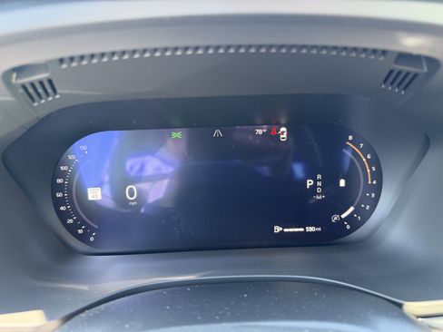 New 2026 Volvo XC60 B5 Plus w/ Protection Package image 31