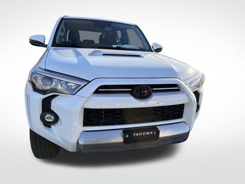 Used 2022 Toyota 4Runner TRD Off-Road image 15