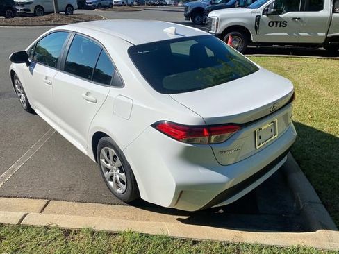 Used 2020 Toyota Corolla LE FWD image 28