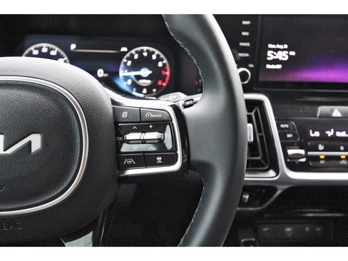 Certified 2023 Kia Sorento SX FWD image 22