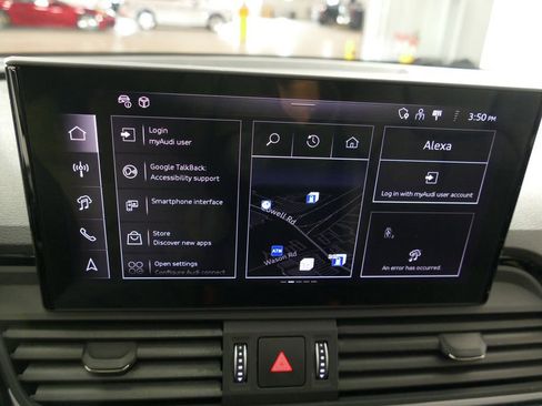 Used 2025 Audi SQ5 Premium Plus w/ Premium Plus Package image 16