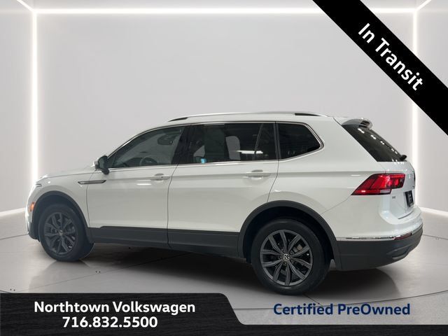 Used 2022 Volkswagen Tiguan SE AWD/4WD image 3