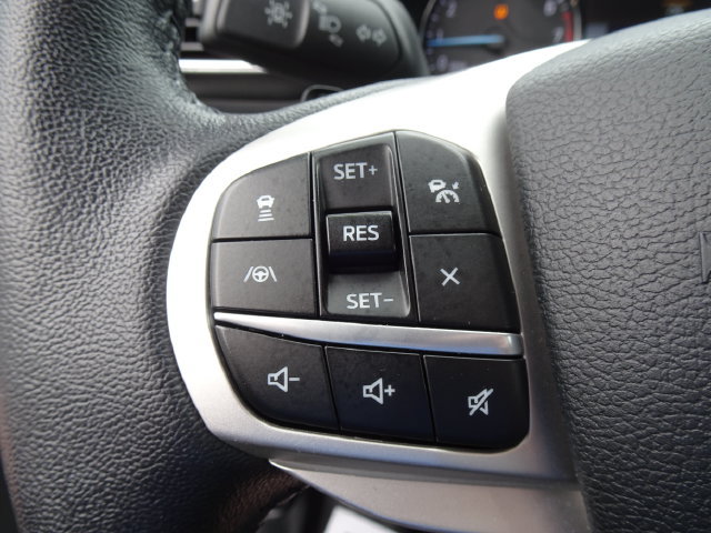 Used 2021 Ford Explorer XLT w/ Equipment Group 202A AWD/4WD image 28