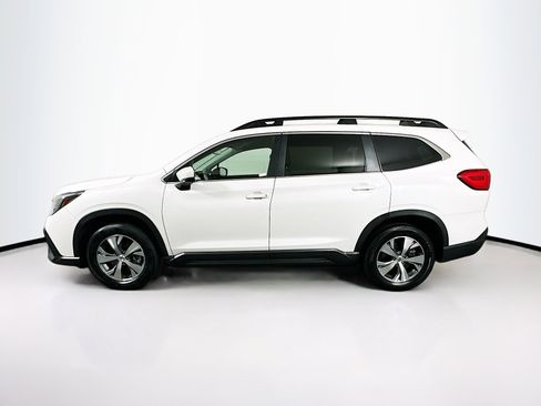 Used 2025 Subaru Ascent Premium AWD/4WD image 4