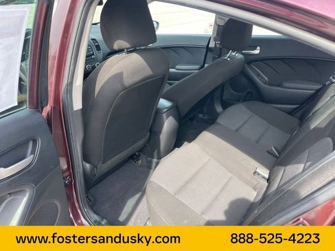 Used 2017 Kia Forte LX FWD image 15
