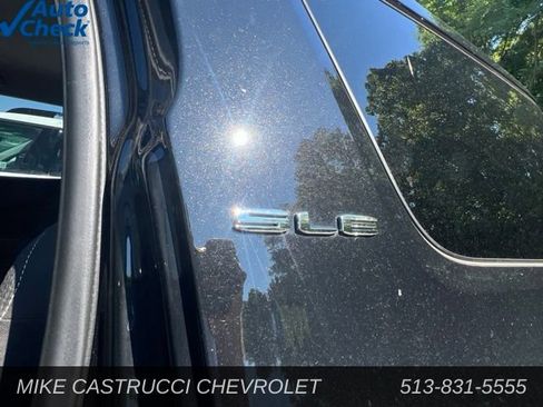 Used 2021 GMC Acadia SLE FWD image 11