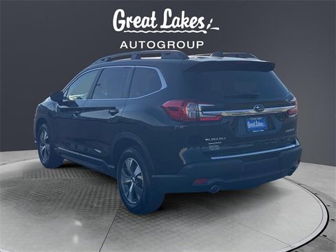 Certified 2025 Subaru Ascent Premium w/ Premium Package image 3