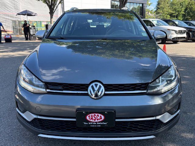 Used 2018 Volkswagen Golf Alltrack AWD/4WD image 3