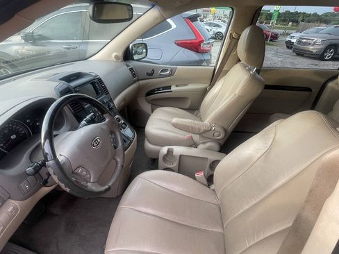 Used 2012 Kia Sedona EX w/ Luxury Pkg FWD image 14
