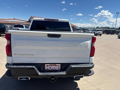 Used 2021 Chevrolet Silverado 1500 LT Trail Boss w/ Convenience Package II AWD/4WD image 6