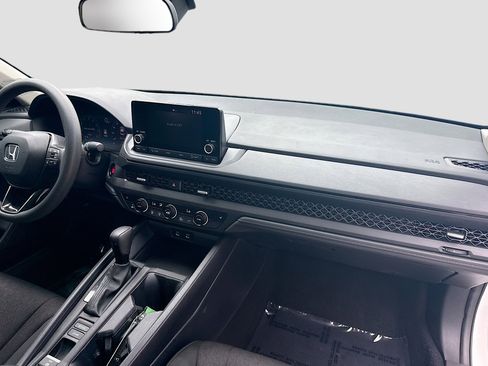 Used 2024 Honda Accord EX image 31