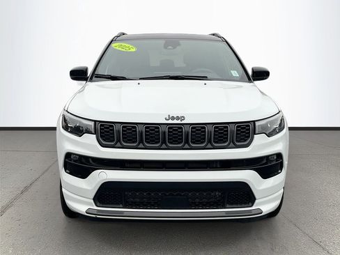Certified 2025 Jeep Compass Limited w/ High Altitude Package image 2
