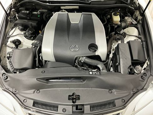 Used 2015 Lexus IS 350 AWD image 11