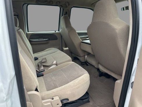 Used 2004 Ford F250 XLT RWD image 12