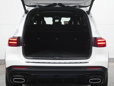 New 2026 Mercedes-Benz GLB 250 4MATIC image 35