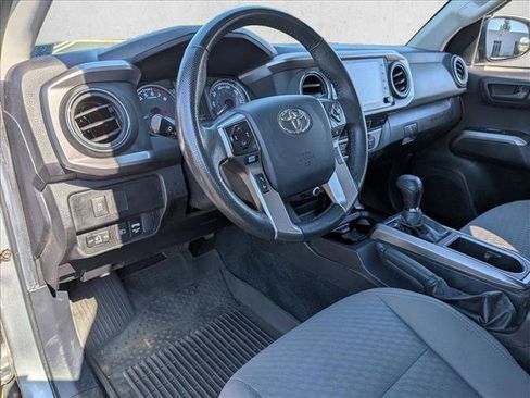 Used 2023 Toyota Tacoma SR5 AWD/4WD image 10