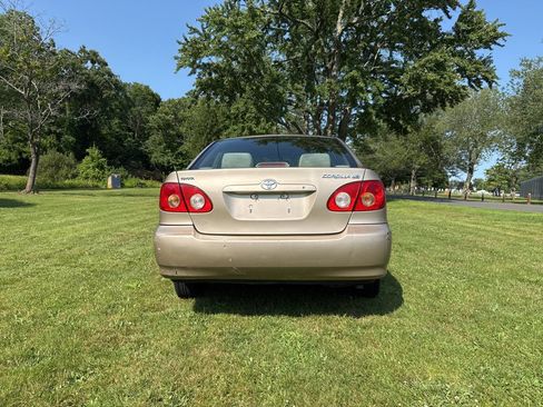 Used 2005 Toyota Corolla LE w/ Audio Value Pkg FWD image 18