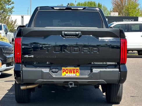 Used 2024 Toyota Tundra SR5 w/ SR5 Convenience Package AWD/4WD image 4