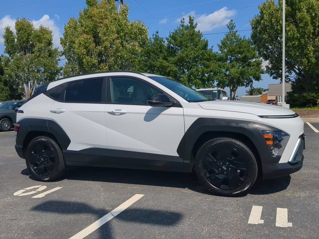 Used 2026 Hyundai Kona SEL Sport FWD image 2