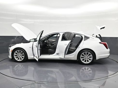 Used 2023 Cadillac CT5 Luxury RWD image 38