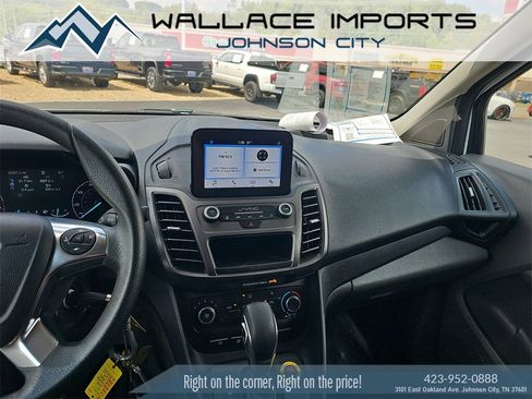 Used 2020 Ford Transit Connect XL image 10