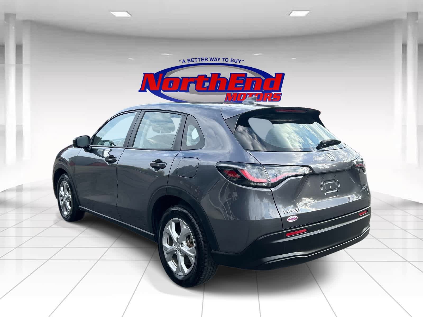 Used 2025 Honda HR-V LX image 5