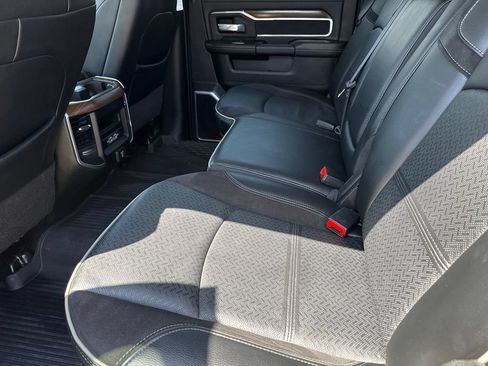 Used 2024 RAM 2500 Laramie AWD/4WD image 15