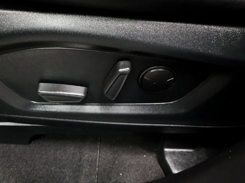 Certified 2024 Ford Explorer XLT w/ Equipment Group 202A image 25