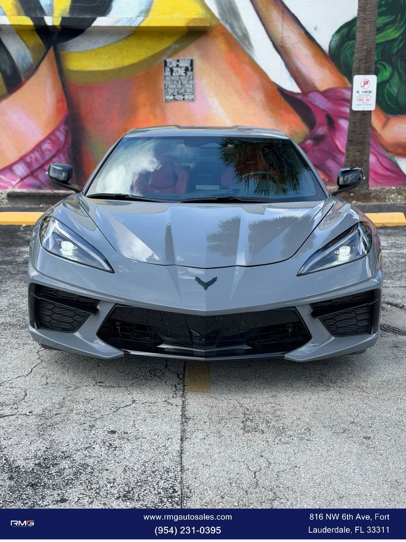 Used 2025 Chevrolet Corvette Stingray Coupe w/ 1LT RWD image 2