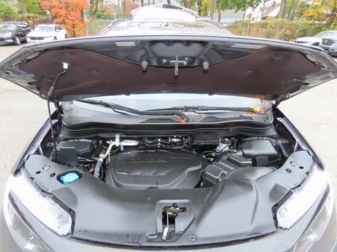 Certified 2022 Honda Pilot Special Edition image 10