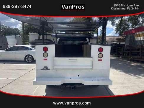 Used 2013 Ford F250 XL w/ Skid Plate Pkg image 4