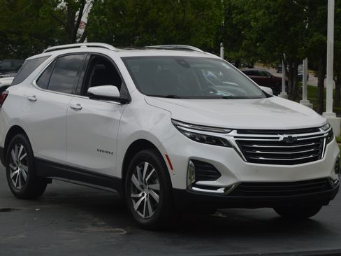 Used 2024 Chevrolet Equinox Premier AWD/4WD image 5
