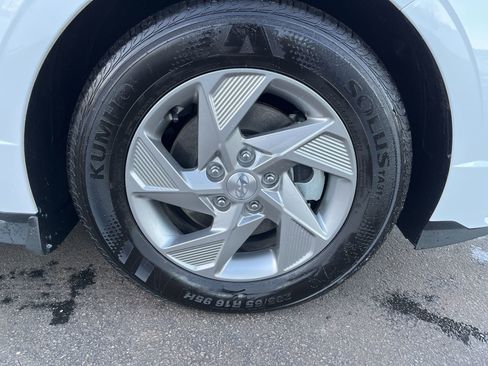 Certified 2025 Hyundai Sonata SE FWD image 12