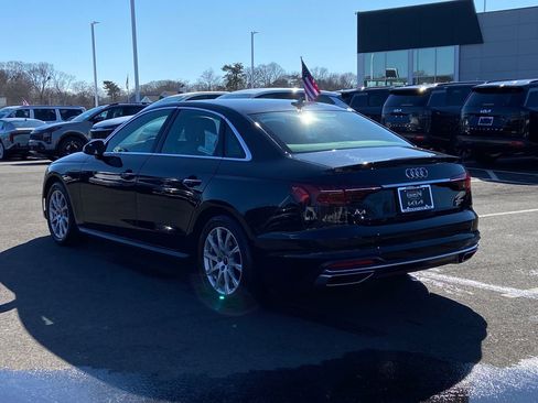 Used 2023 Audi A4 2.0T Premium w/ Convenience Package image 6