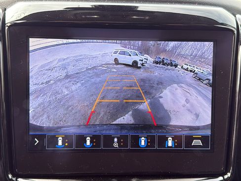 Used 2021 Chevrolet Traverse RS image 20