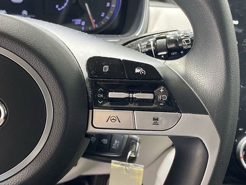Used 2024 Hyundai Tucson SE image 31