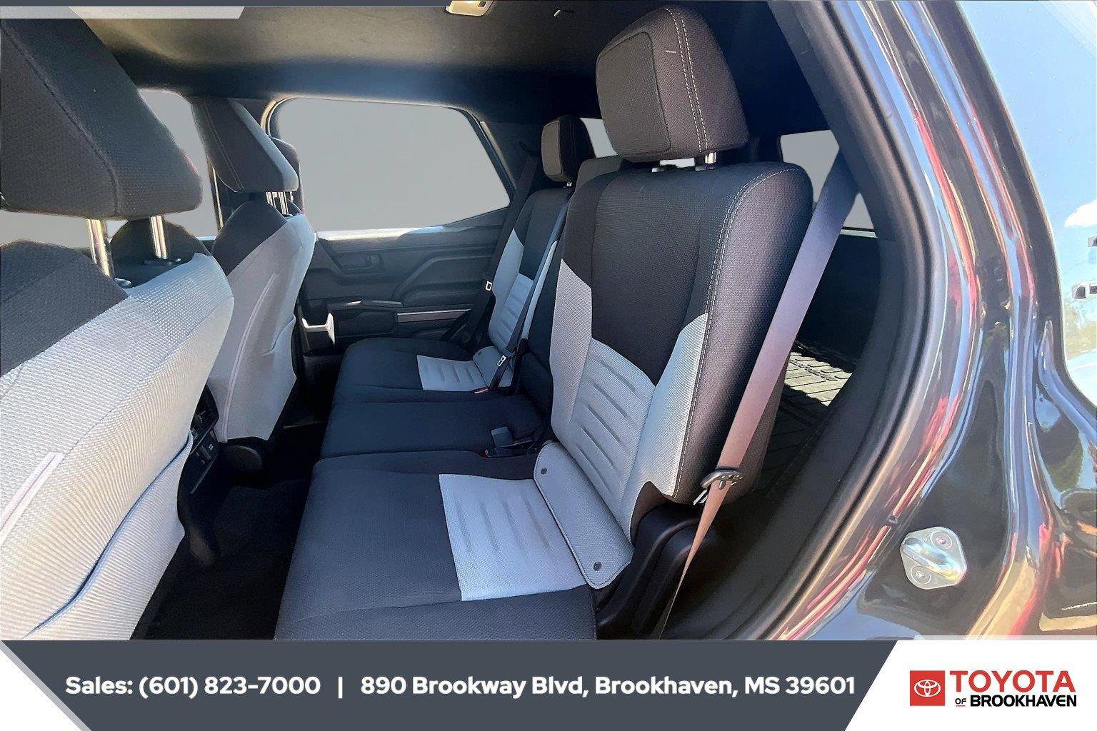 Used 2025 Toyota 4Runner TRD Off-Road AWD/4WD image 19