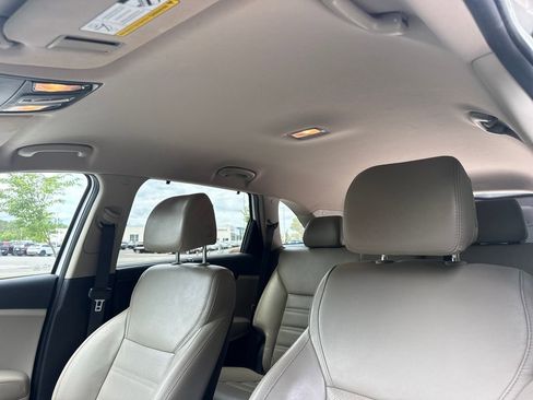 Used 2017 Kia Sorento EX w/ EX Premium Package FWD image 30