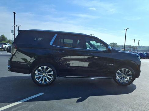 Used 2025 Chevrolet Tahoe Premier w/ Sun And Tow Package AWD/4WD image 33
