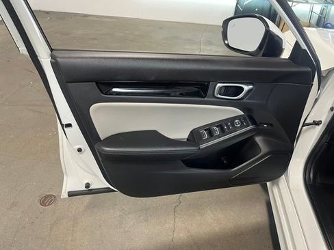 Used 2024 Honda Civic Touring image 24