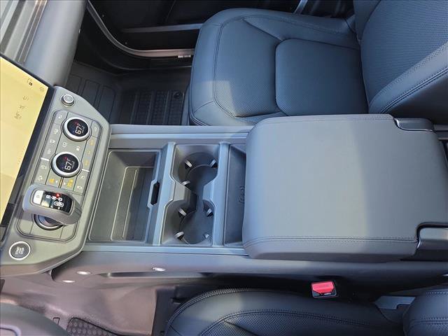 New 2026 Land Rover Defender 110 S AWD/4WD image 22