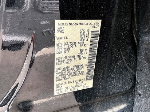 Used 2021 Nissan Titan SV w/ SV Convenience Package image 31